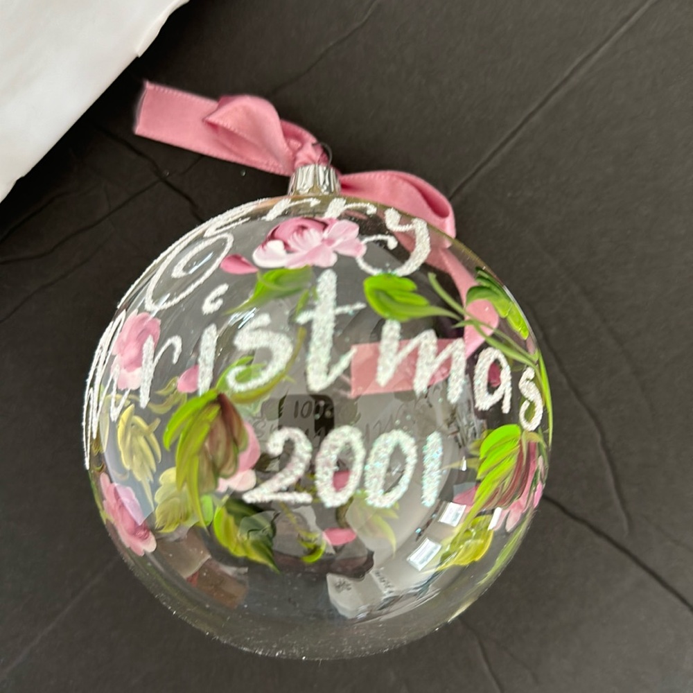 Handblown hand painted glitter “Merry Christmas 2001” ball ornament NIB